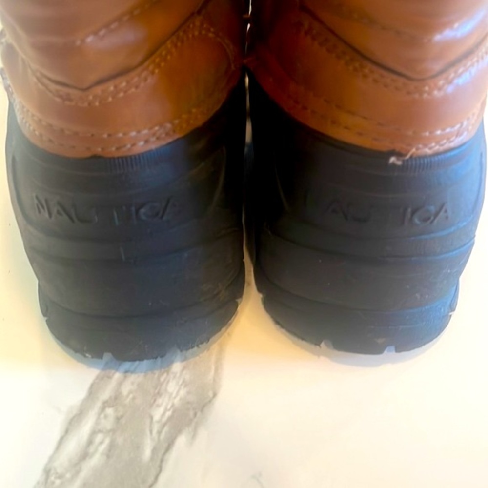 Men’s Nautica Size 8, Low tide, Tan,Black, Duck Boot, Waterproof, winter boot - Picture 5 of 13